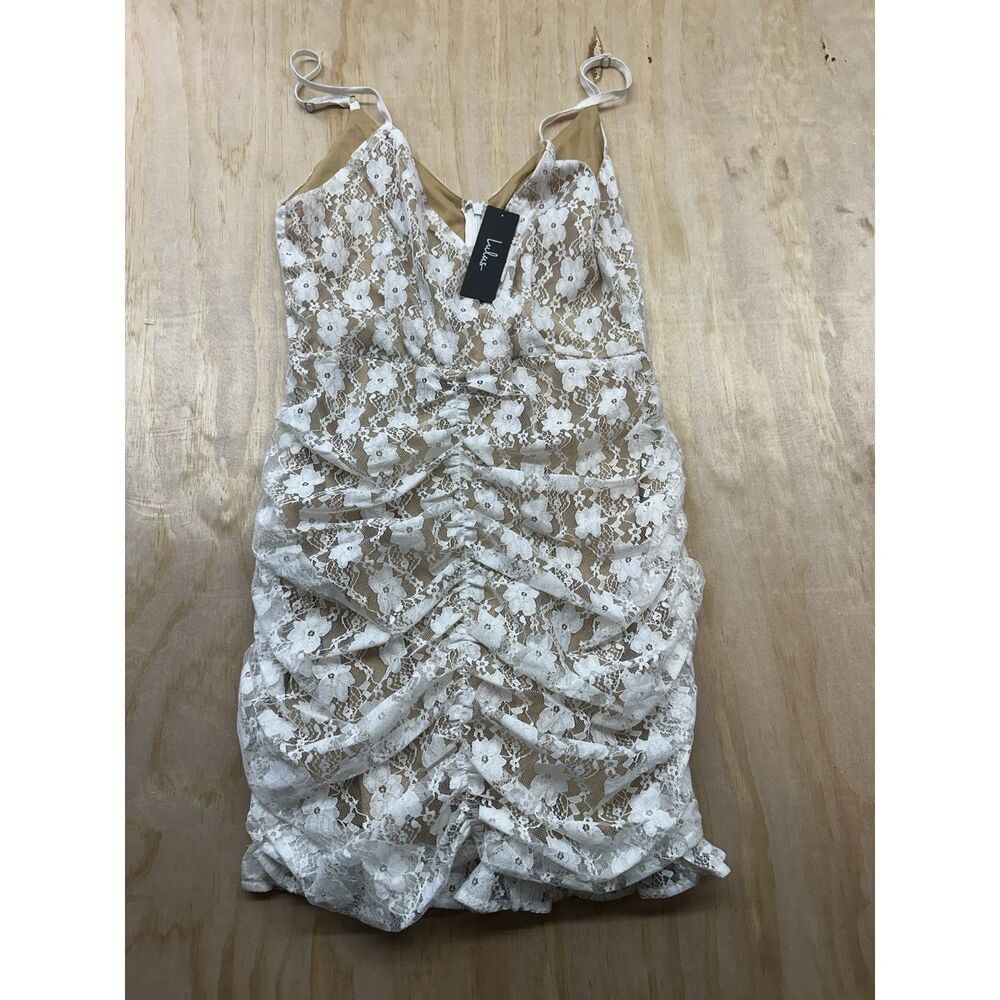 Lulus womens mini dress size Large  white lace new‎ Spaghetti Straps NWTs $58